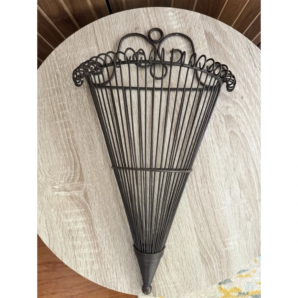 Vintage Garden Planter Metal Wall Pocket Wire French Country Style Large